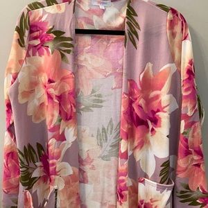Lularoe floral print Sarah size large